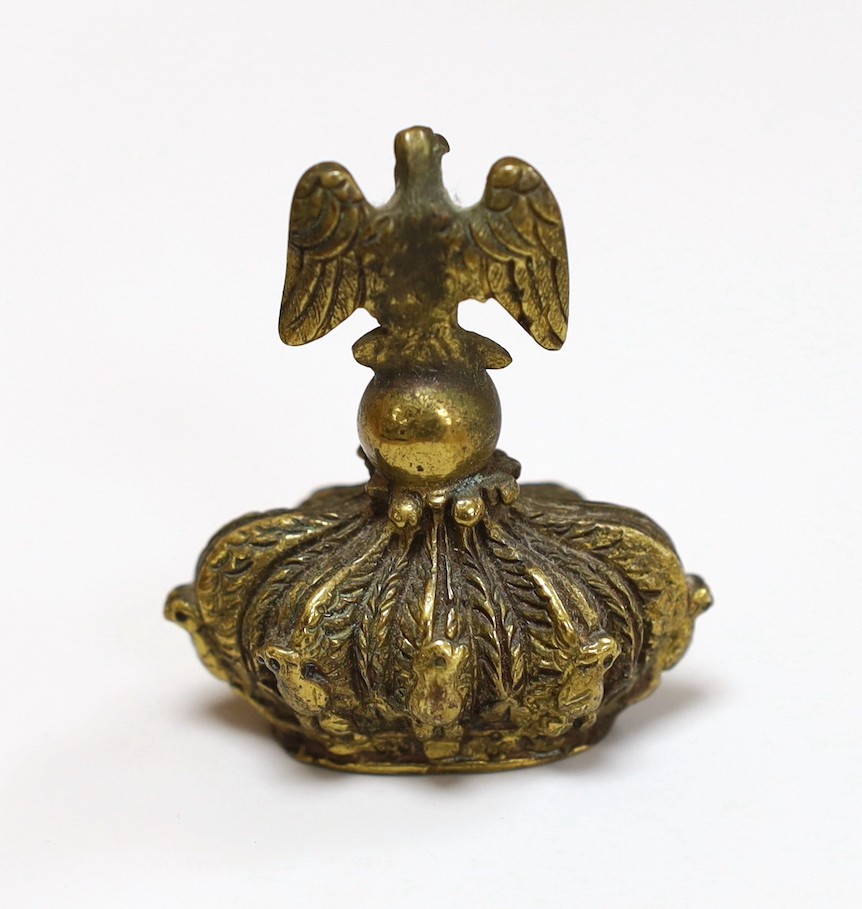 A Continental gilt bronze 'eagle' finial, 5.5cms high